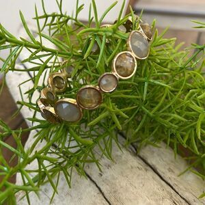 Glass stone bracelet.  